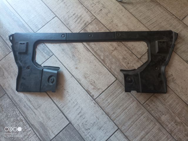 Plásticos asientos traseros Nissan 200sx