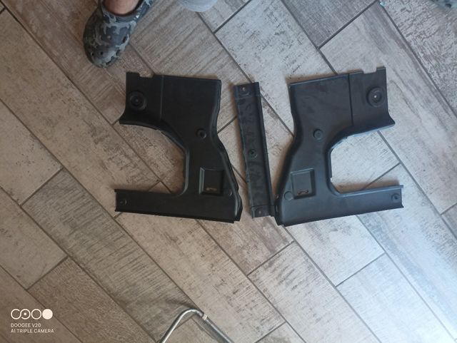 Plásticos asientos traseros Nissan 200sx