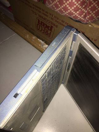 Portatil retro AIRIS