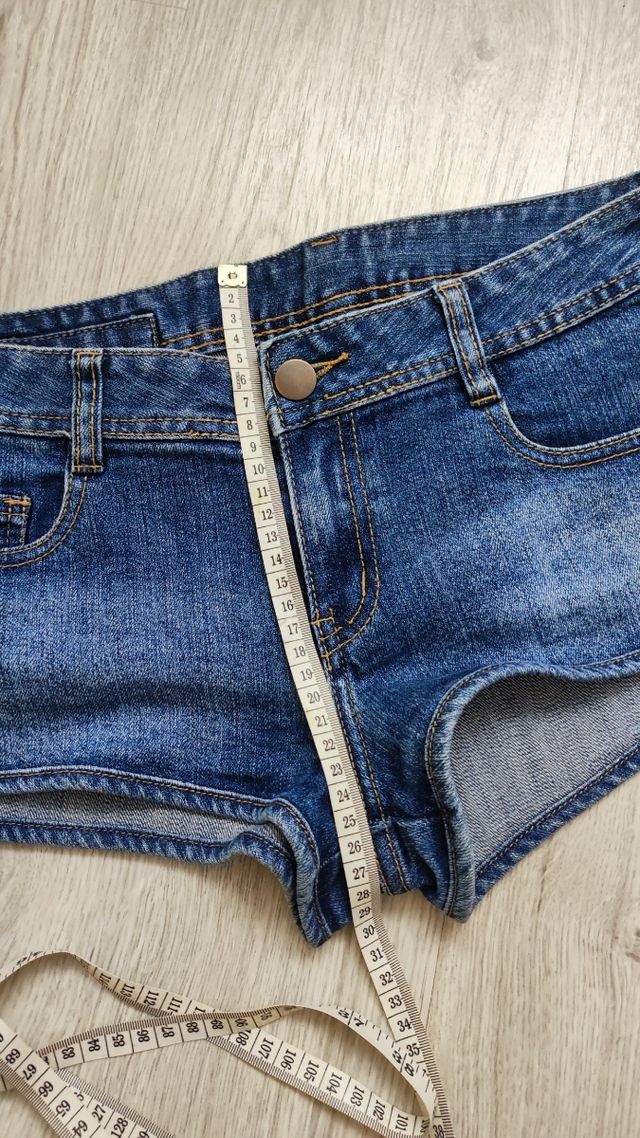 PANTALÓN TEJANO HM MUY CORTO