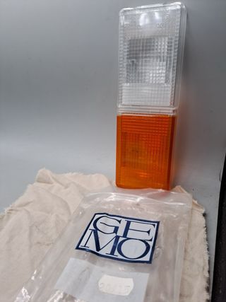 20915 Plastico bicolor Trasero Gemo Universal.