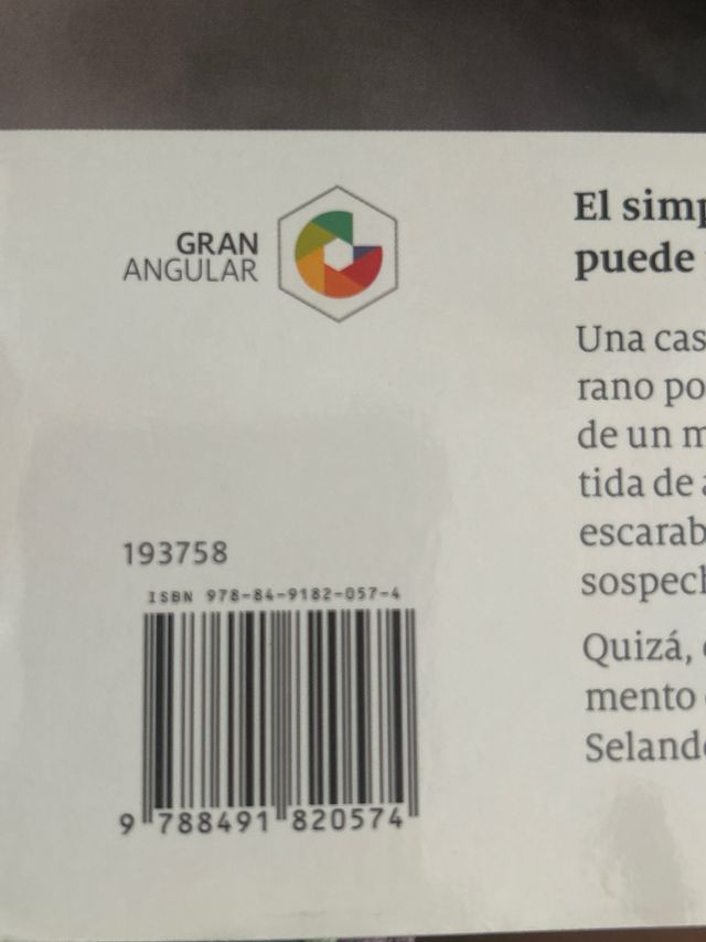 Libro lectura LOS ESCARABAJOS VUELAN AL ATARDECER