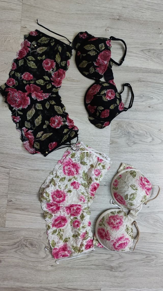 LENCERÍA SEXY SUJETADOR+MINIFALDA