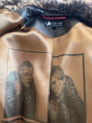 Abrigo corto de mujer animal print