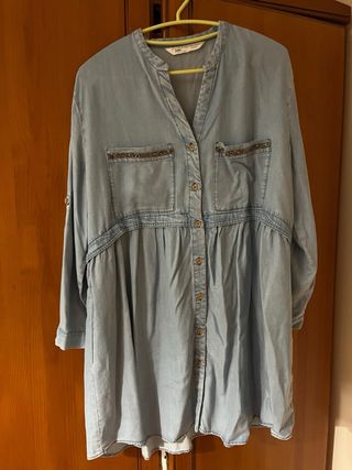 Vestido vaquero de Zara.  Talla XL.