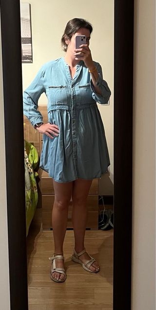 Vestido vaquero de Zara.  Talla XL.