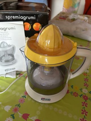 Spremiagrumi da cucina