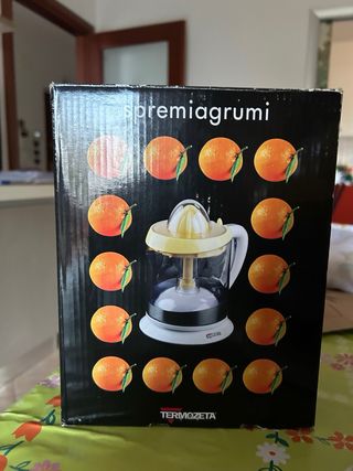 Spremiagrumi da cucina