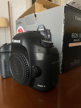 Canon 5d Mark III / 50mm 1.4