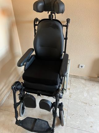Silla de ruedas Breezy Relax 2
