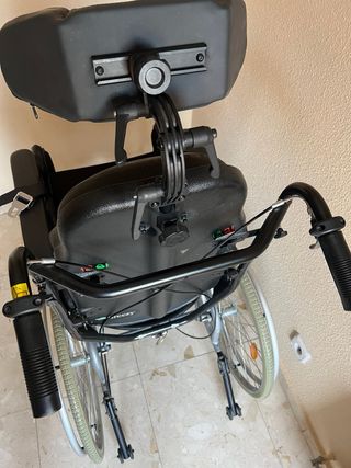 Silla de ruedas Breezy Relax 2