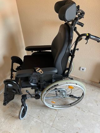 Silla de ruedas Breezy Relax 2