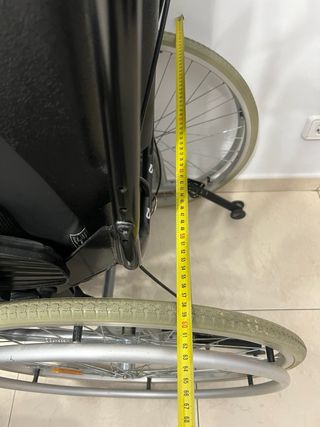 Silla de ruedas Breezy Relax 2