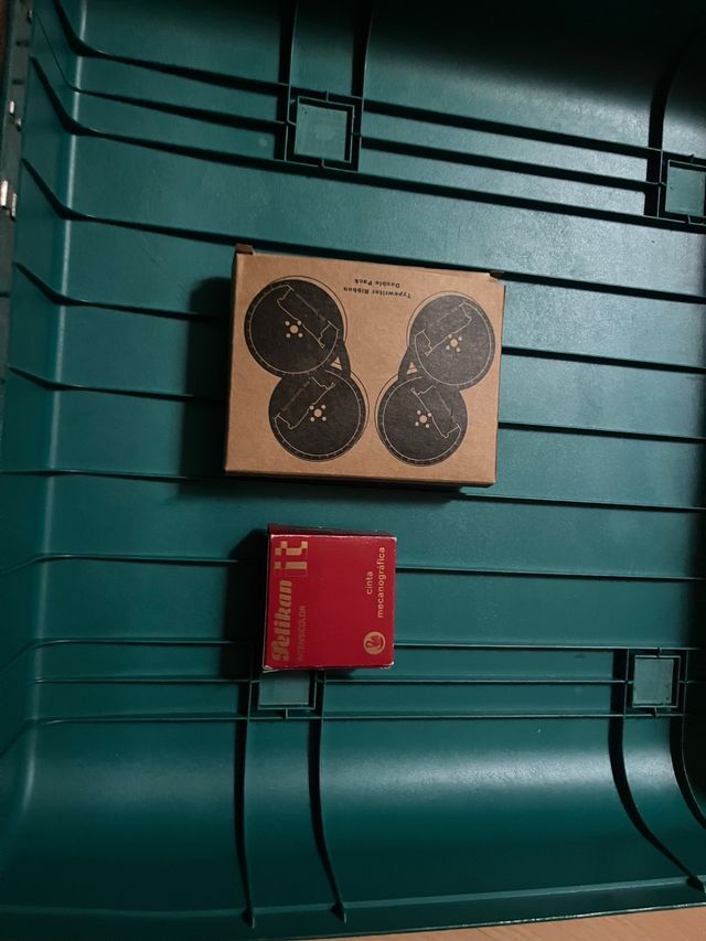 Maquina de escribir. olivetti studio 45