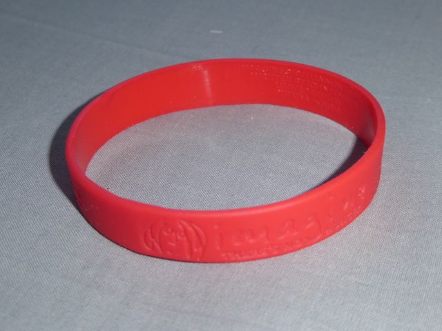 Pulsera roja "Imagine There's No Hunger"-Hard Rock