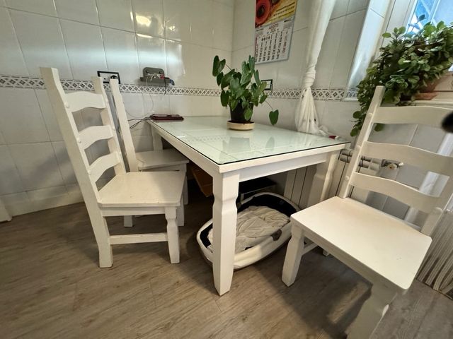 MESA con LUNA TEMPLADA