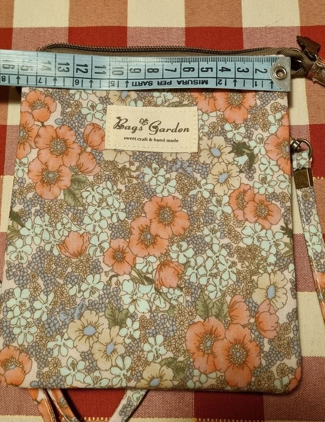 Borsello floreale Bags garden. Nuovo.