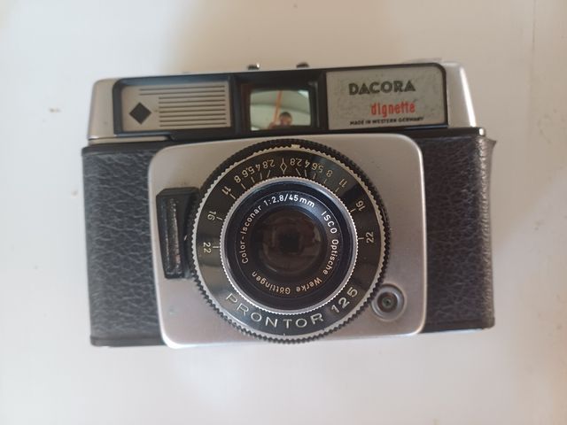 Cámara Dacora antigua