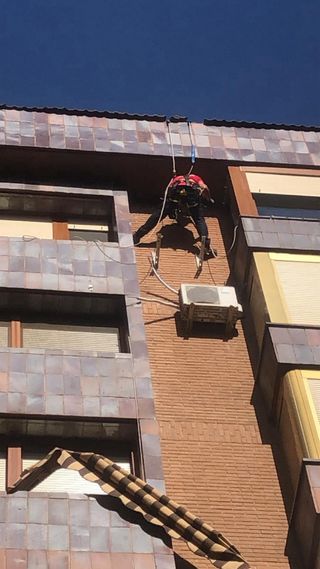 Instalacion aires acondicionados y placas solares