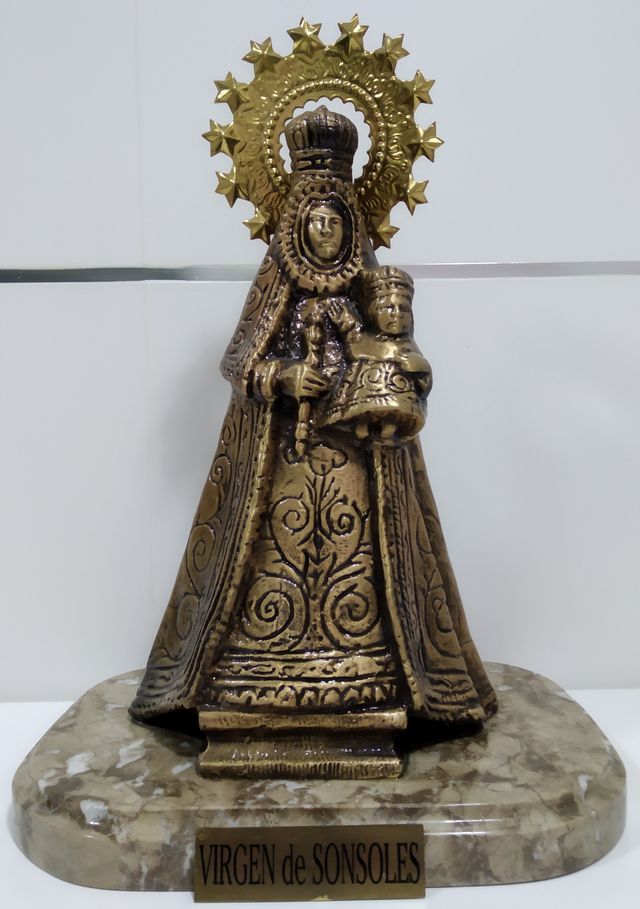 Figura Virgen Sonsoles de bronce