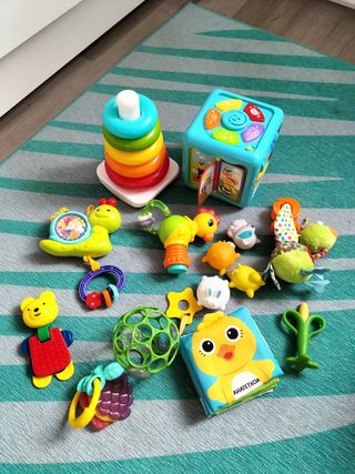 Lote juguetes bebé