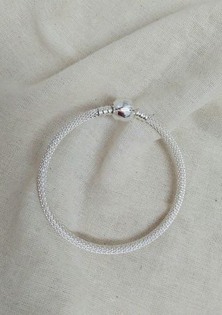 Pulsera rígida para charms 