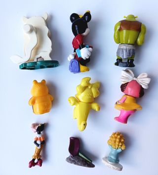 FIGURAS DE KINDER EN PVC