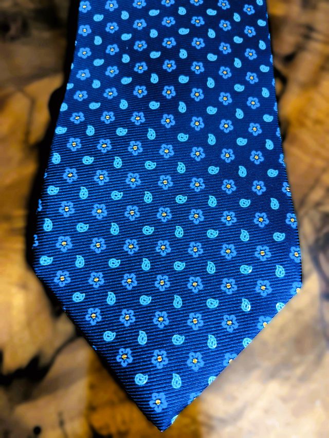 Cravatta HOLLIDAY & BROWN® BLU e GIALLO Fiori Cash