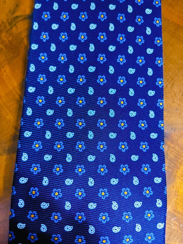 Cravatta HOLLIDAY & BROWN® BLU e GIALLO Fiori Cash