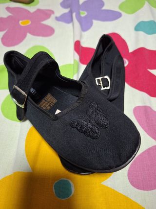 Zapatilla bailarina goma hebilla