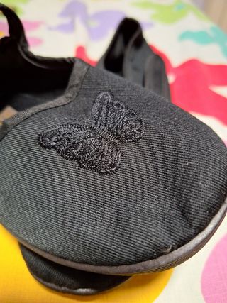 Zapatilla bailarina goma hebilla