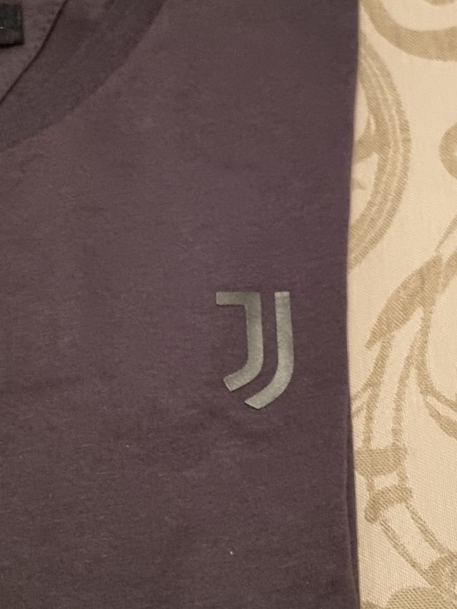 T-shirt Juventus verde militare