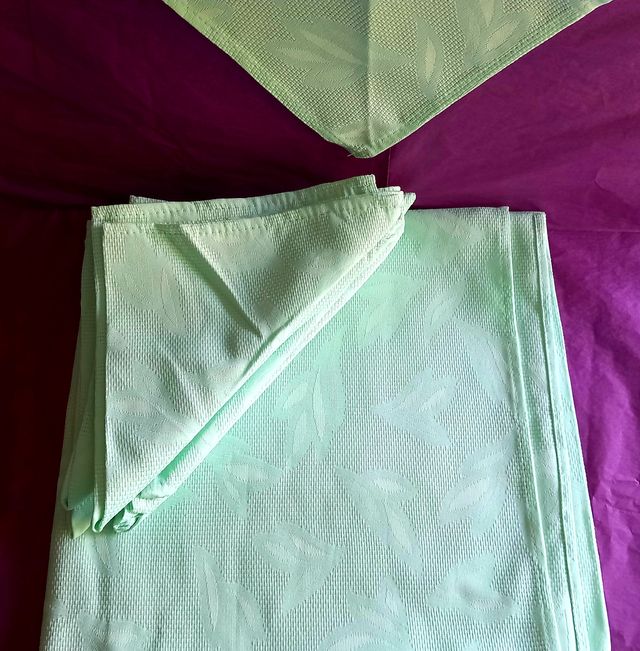 MANTEL VERDE 2
