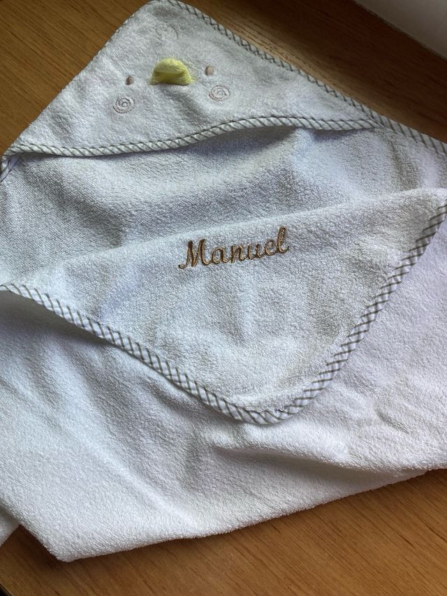 Toalla bebe personalizada nombre Manuel