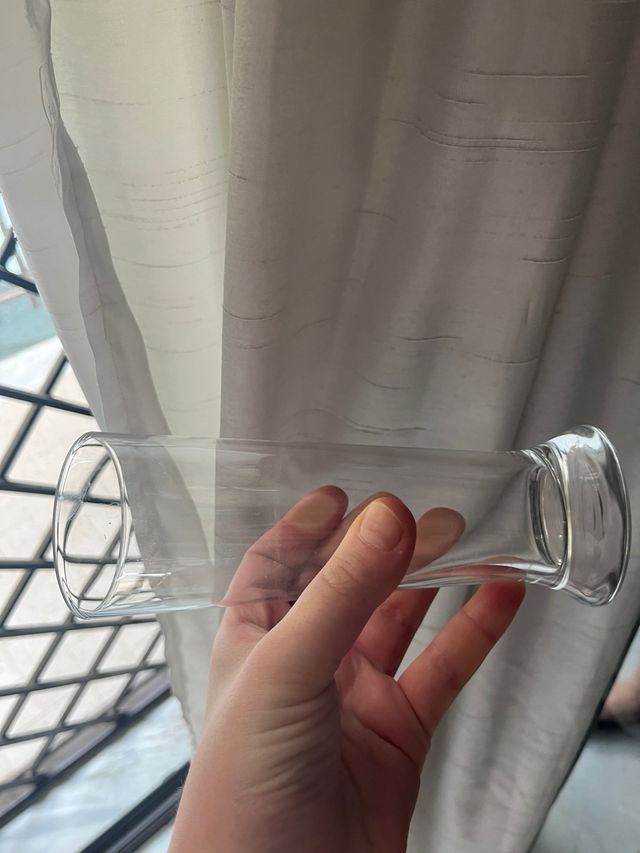 Piccolo vaso in vetro