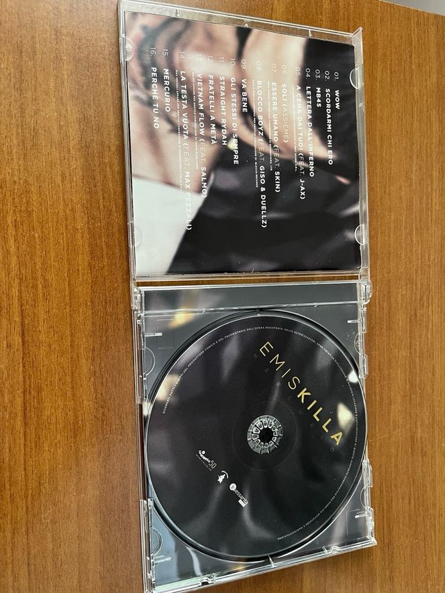 CD di Emis Killa, Fedez, Emma e Greta