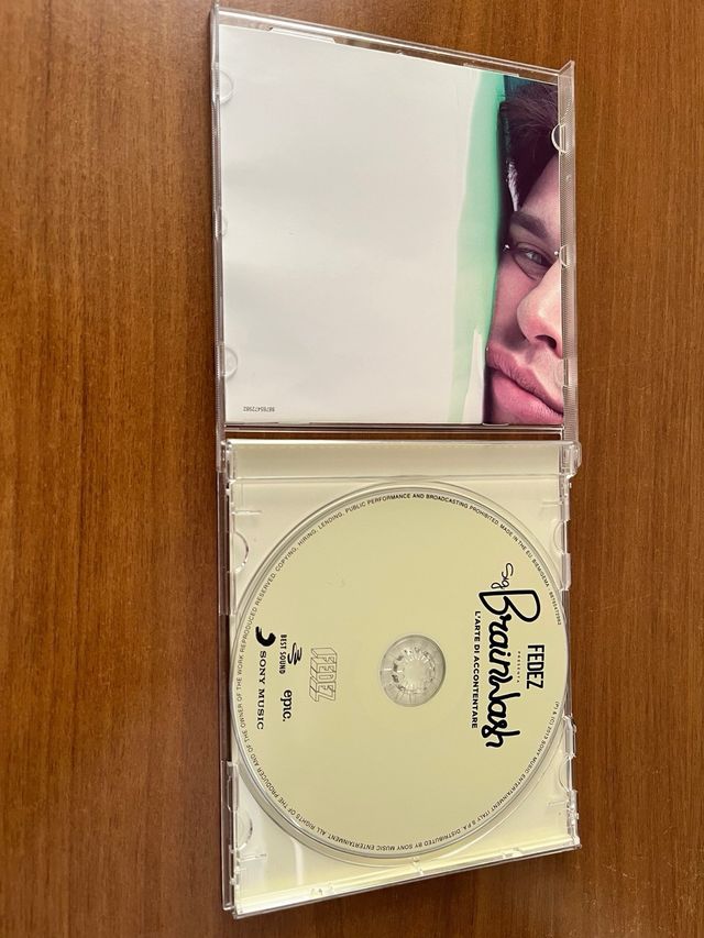 CD di Emis Killa, Fedez, Emma e Greta