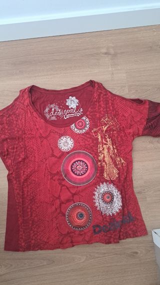 Camiseta desigual 