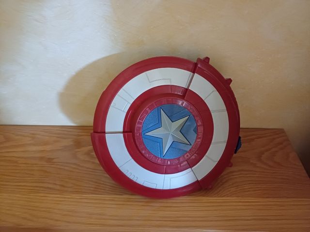 Escudo Capitán América niño