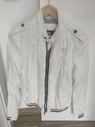 Chaqueta hombre Bershka piel sintética 