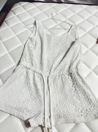 Mono blanco 