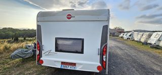 Caravana burstner averso tk 550.