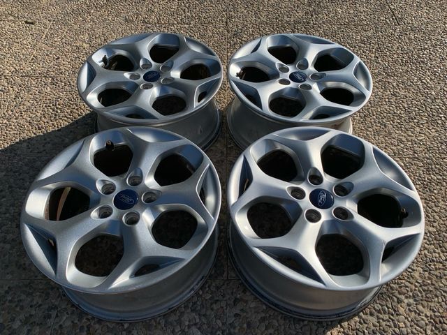 Llantas Orig. Ford R. 16 5-108