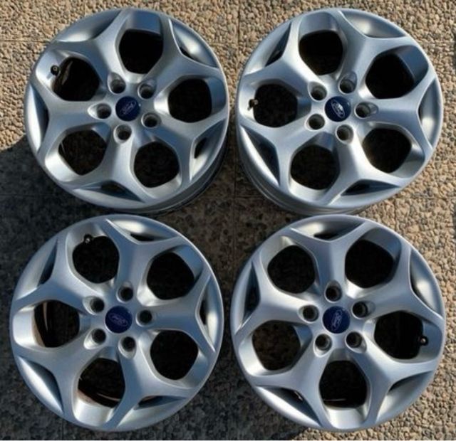 Llantas Orig. Ford R. 16 5-108