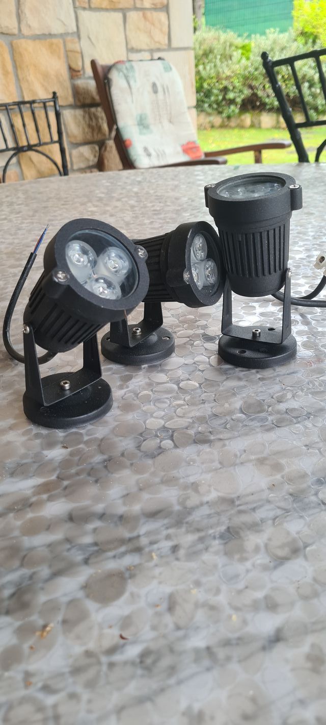 Focos de jardin led bajo consumo 3 w 220 v
