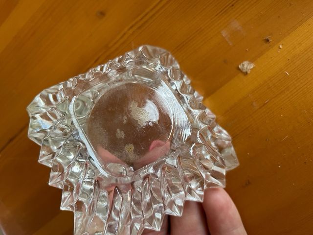 Cenicerito de cristal tallado con plata 