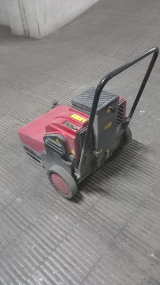 Máquina barredora aspiradora a batería