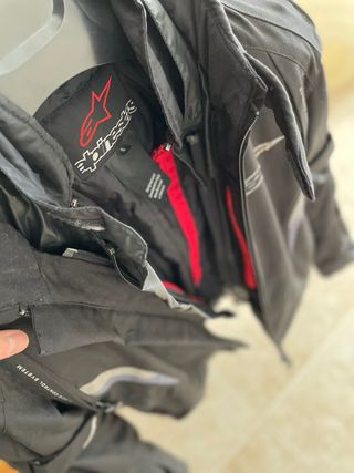 Chaqueta moto Alpinestar homologada 
