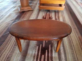 Oggetti fatti e pitturati a mano