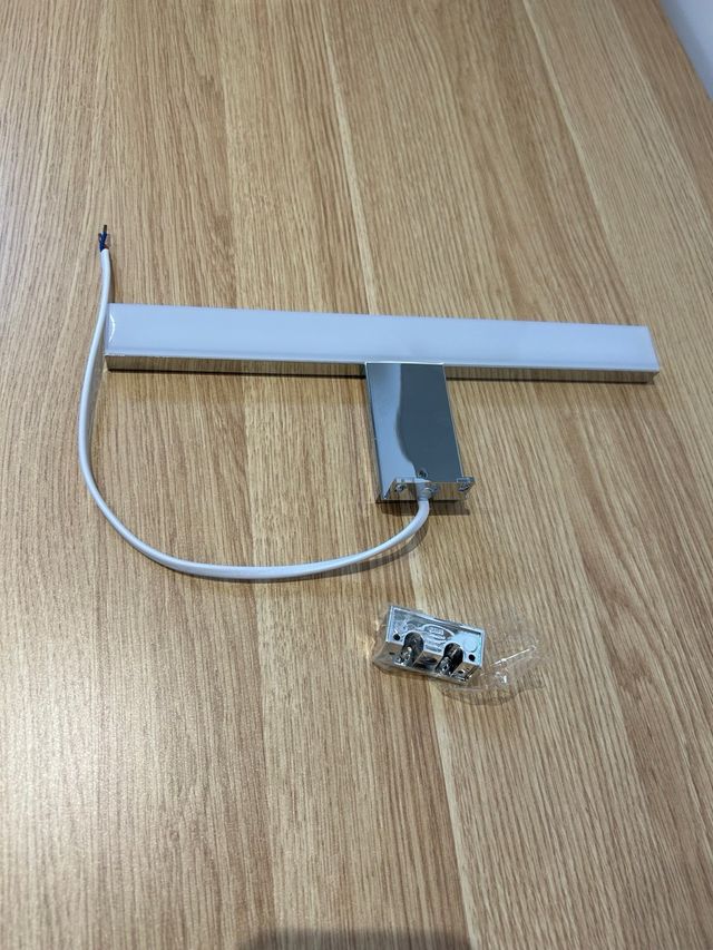 2 Apliques led para espejo cuarto de banyo